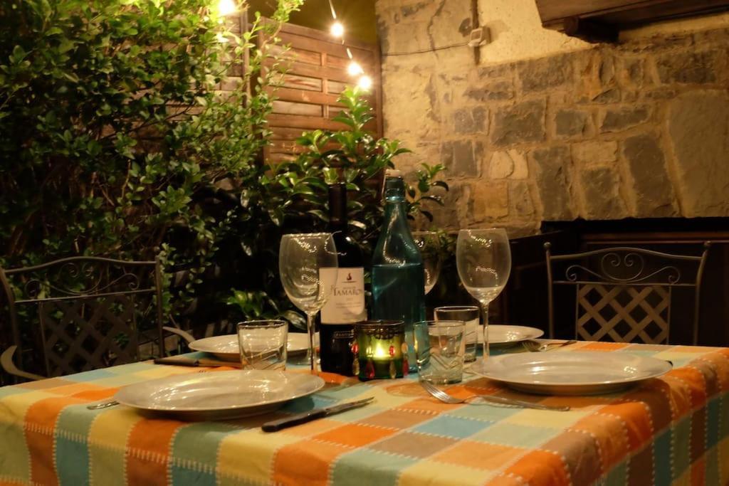 Casa Rustica Familiar En Los Pirineos Biescas  Exterior photo